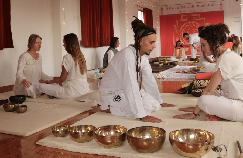 Sound Healing Students Teaching India 2