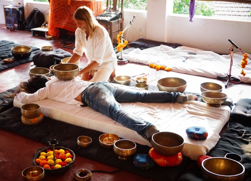 Tibetan sound healing ning with shiva girish