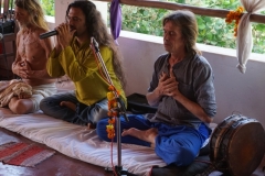 Shiva Girish Tibetan Singing Bowls Training