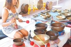 Learn how to give group sound healing concert with Tibetan Singing Bowls